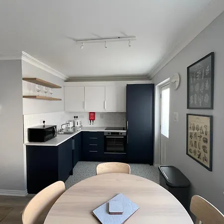 Fantastic Centre Location - Sleeps 5 Apartamento Galway