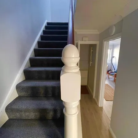 Apartmán Fantastic Centre Location - Sleeps 5 *