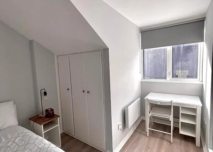 Διαμέρισμα Fantastic Centre Location - Sleeps 5 *