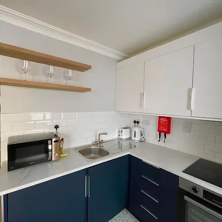 아파트 Fantastic Centre Location - Sleeps 5 골웨이
